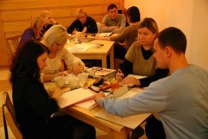 Sprzedając z algorytmem czyli jak zdobyć klienta w gazecie lokalnej. 