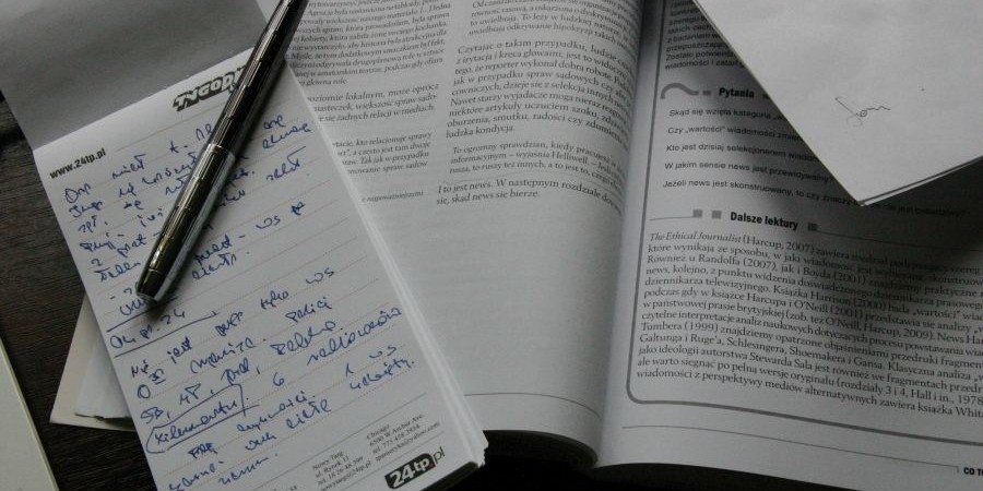 dziennikarskie źródła