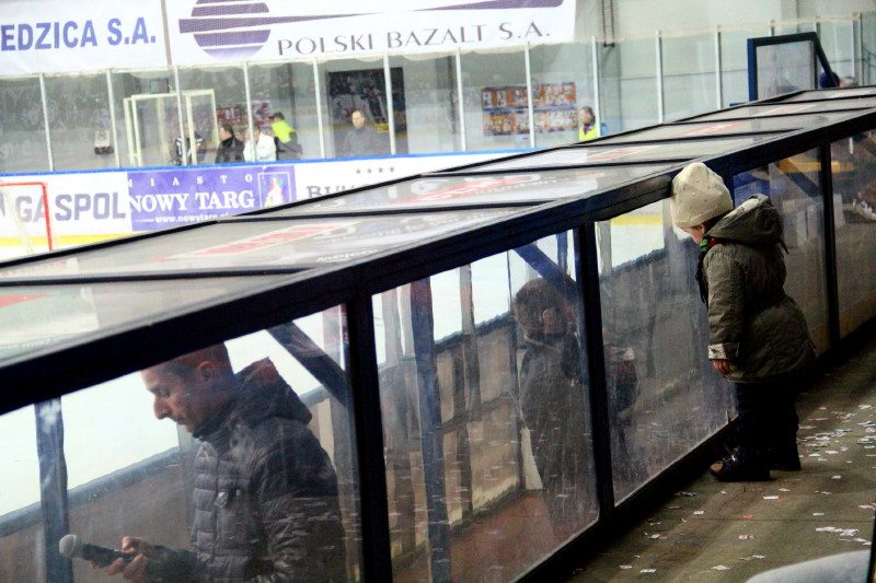 Rzut oka na ławkę kar