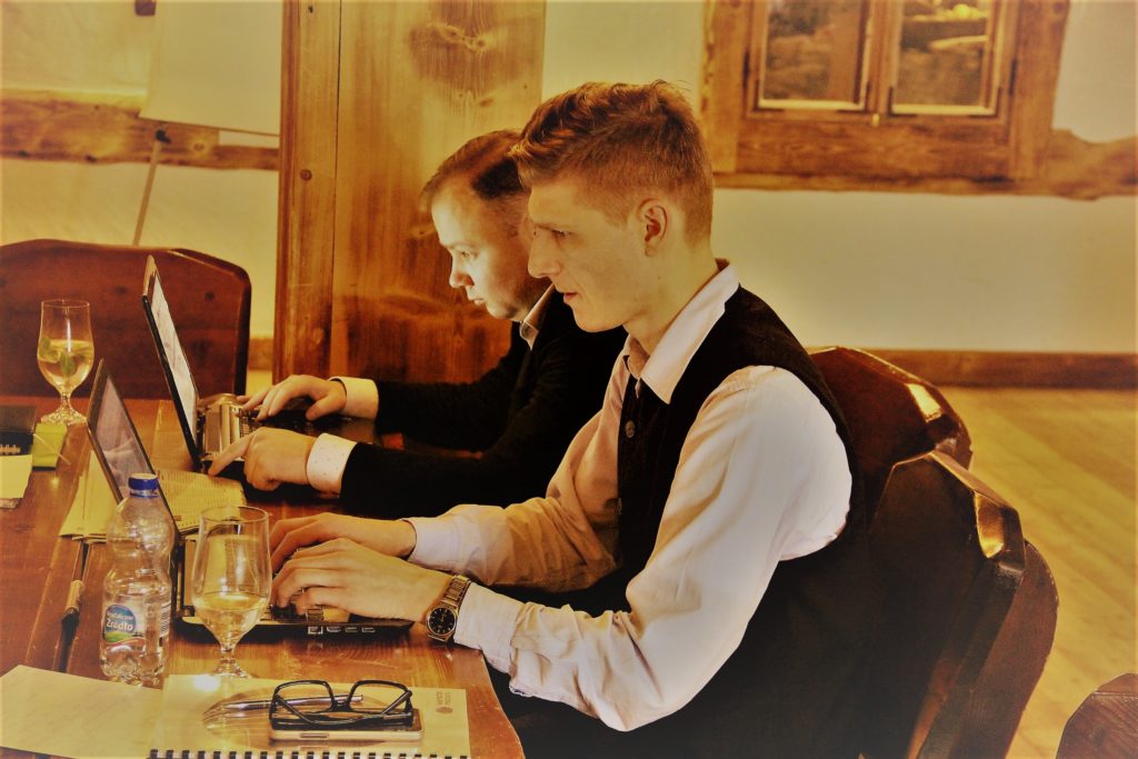 komunikacja w redakcji