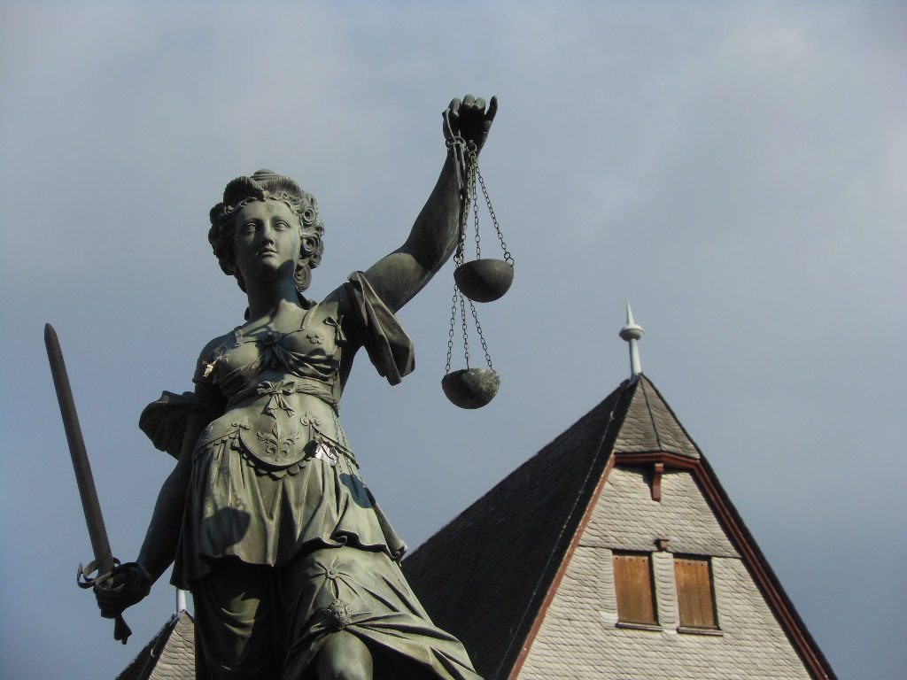 jak nie pisać sprostowań